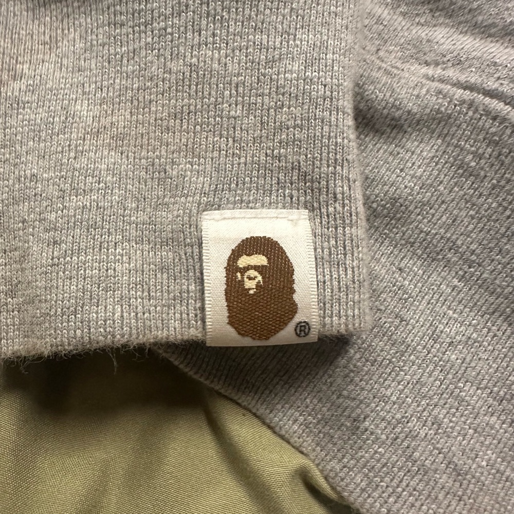 Bape x Predator Gray and Camouflage Hoodie size L (used) - Picture 5 of 15